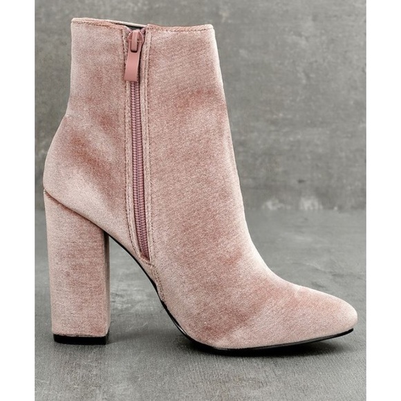 NWT Rooney Blush Velvet Ankle Booties - Picture 4 of 8